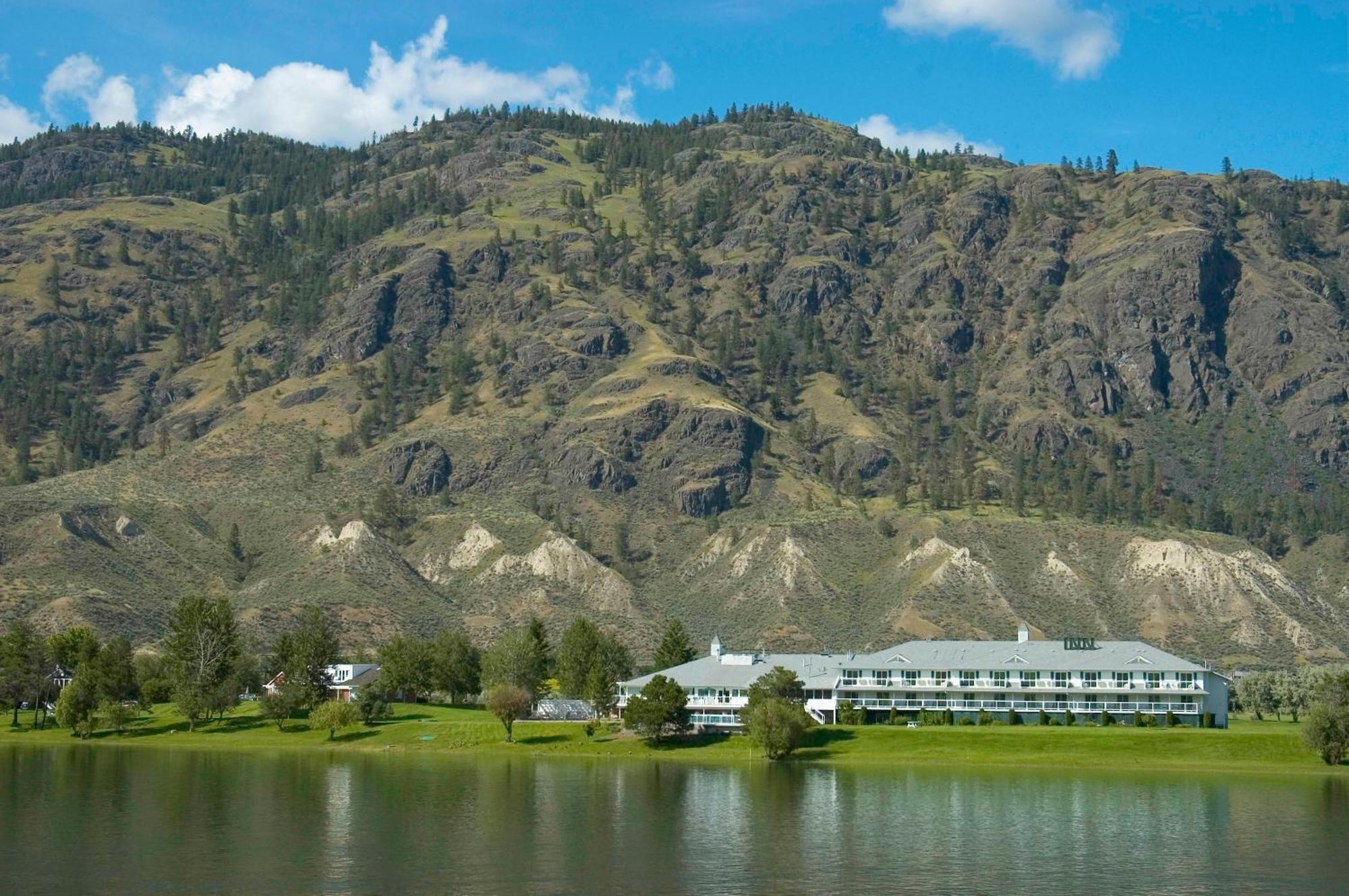South Thompson Inn & Conference Centre Kamloops Buitenkant foto